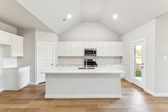 3909 Somerville Drive, Farmersville, TX 75442