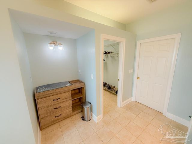 5144 Grumann Dr, Pensacola, FL 32507