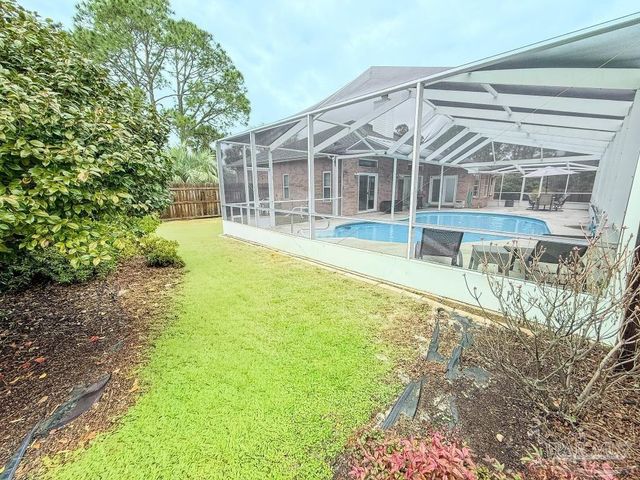 5144 Grumann Dr, Pensacola, FL 32507