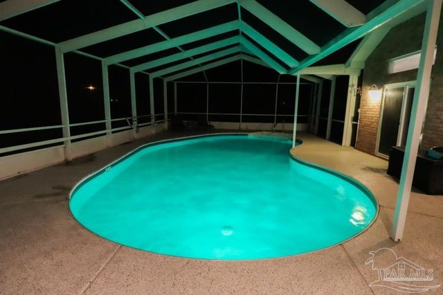 5144 Grumann Dr, Pensacola, FL 32507