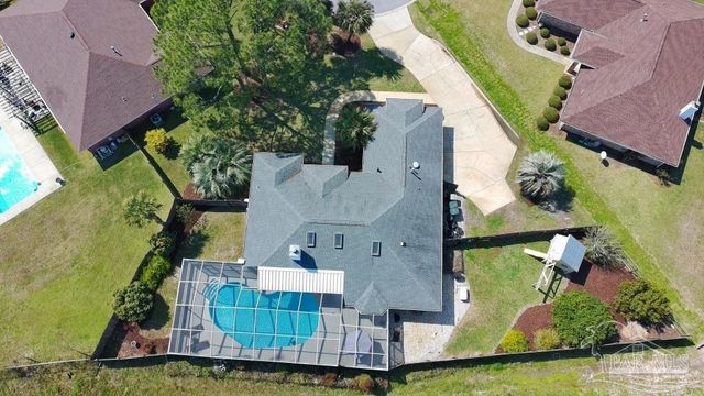 5144 Grumann Dr, Pensacola, FL 32507