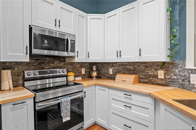 24 Westover Court, Sanford, NC 27332