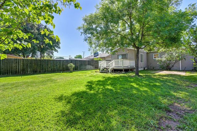 1017 Shearer St, Roseville, CA 95678