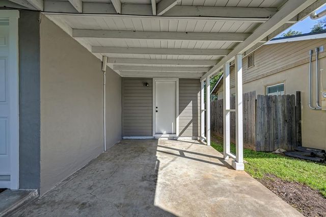 1017 Shearer St, Roseville, CA 95678