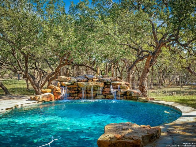 155 Cibolo Ridge Trail, Boerne, TX 78015