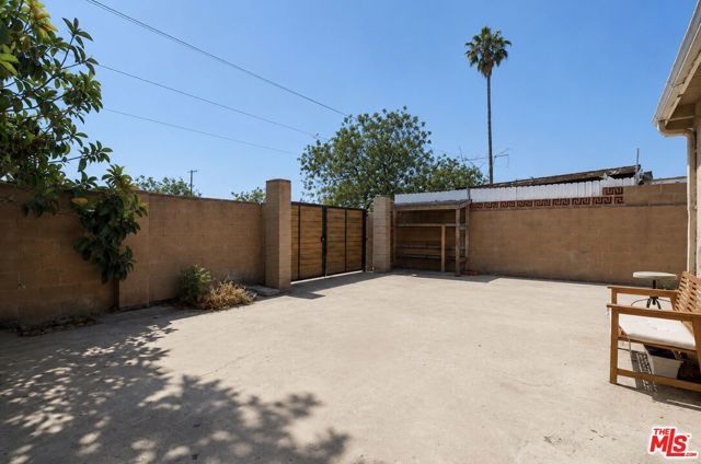 11757 Arminta Street, North Hollywood (los Angeles), CA 91605