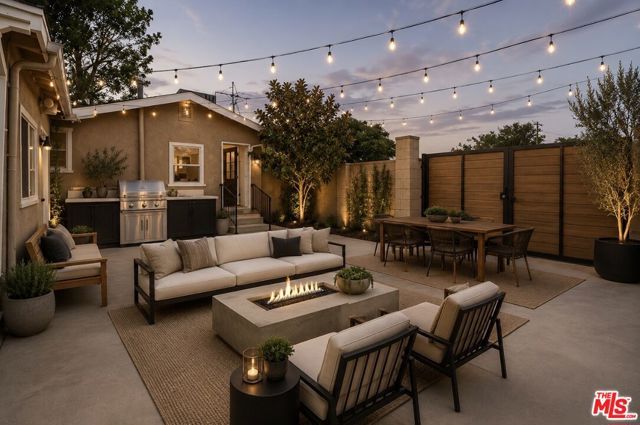 11757 Arminta Street, North Hollywood (los Angeles), CA 91605