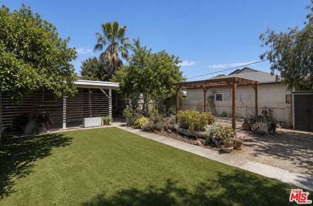 11757 Arminta Street, North Hollywood (los Angeles), CA 91605