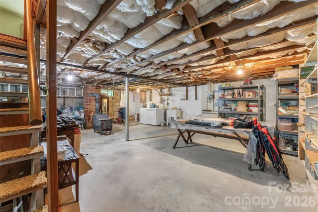 127 Stafford Road, Spruce Pine, NC 28777