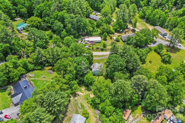 127 Stafford Road, Spruce Pine, NC 28777