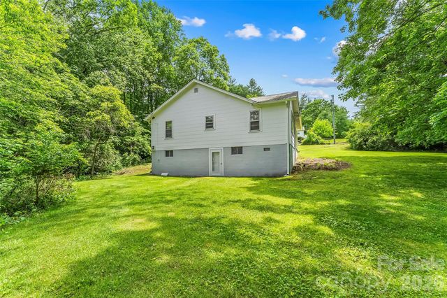 127 Stafford Road, Spruce Pine, NC 28777