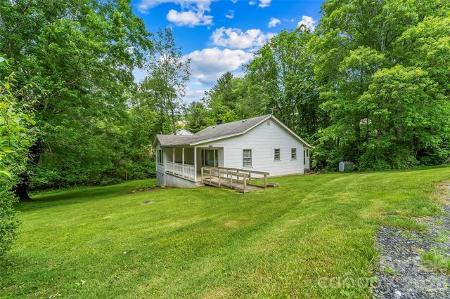127 Stafford Road, Spruce Pine, NC 28777