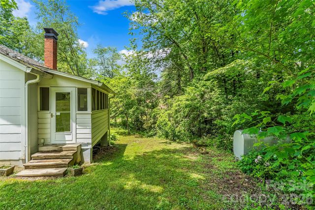 127 Stafford Road, Spruce Pine, NC 28777