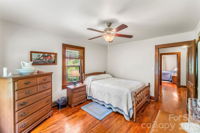 127 Stafford Road, Spruce Pine, NC 28777