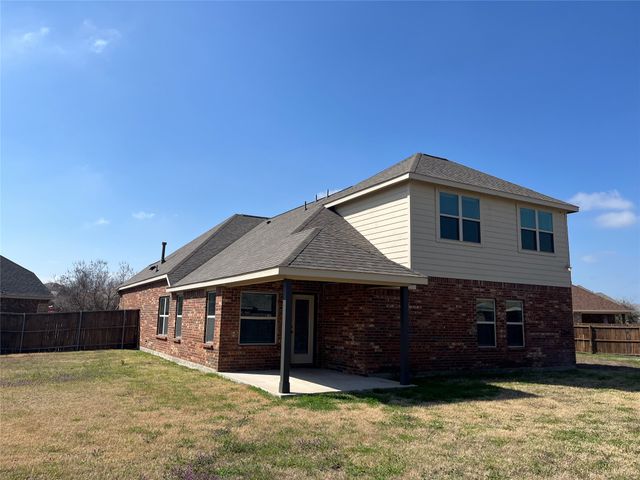 1401 Rose Bud Court, Little Elm, TX 75068