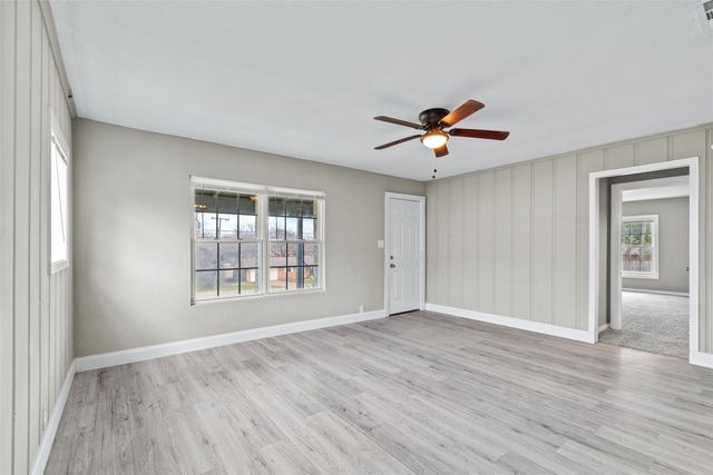 2409 Skyline Drive, Sansom Park, TX 76114
