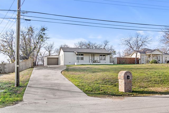 2409 Skyline Drive, Sansom Park, TX 76114