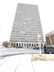 6700 S South Shore Drive 17C, Chicago, IL 60649