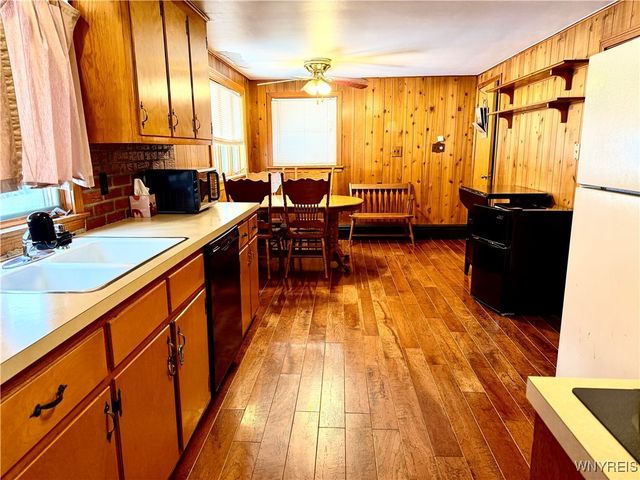 7166 South Abbott Road, Boston, NY 14075