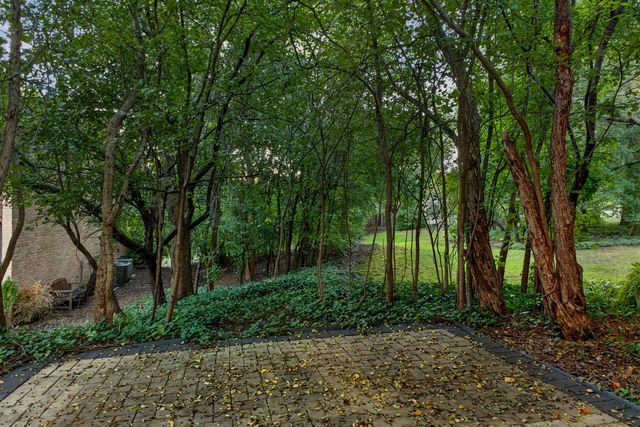 5931 Meadow Drive 157A, Lisle, IL 60532