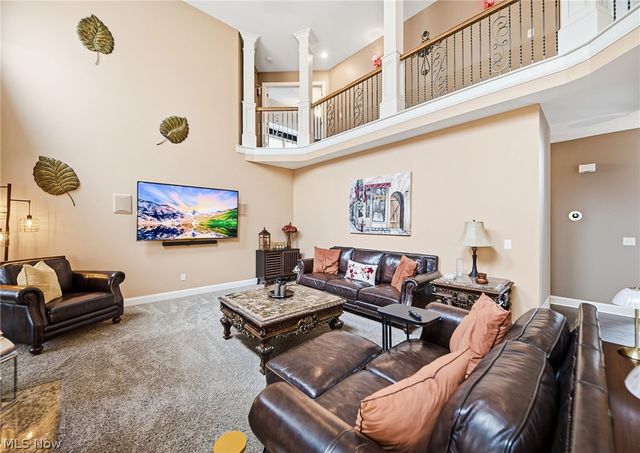 253 Anne Marie Court, Hinckley, OH 44233