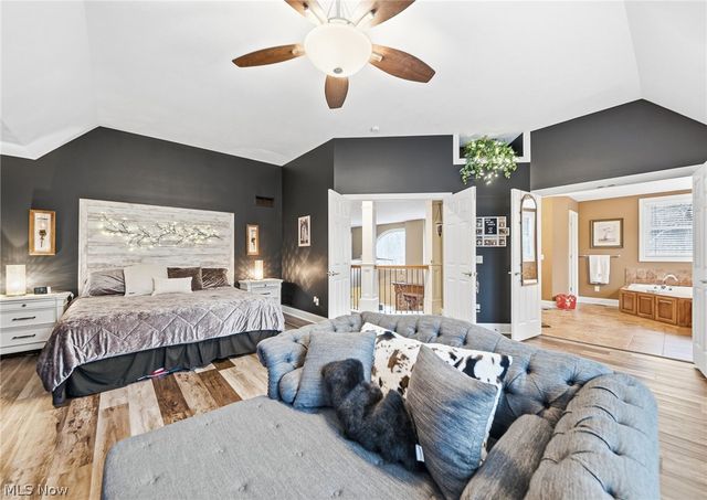 253 Anne Marie Court, Hinckley, OH 44233