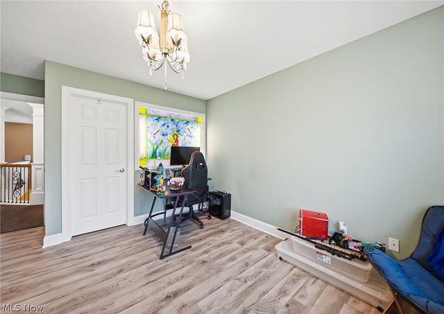 253 Anne Marie Court, Hinckley, OH 44233