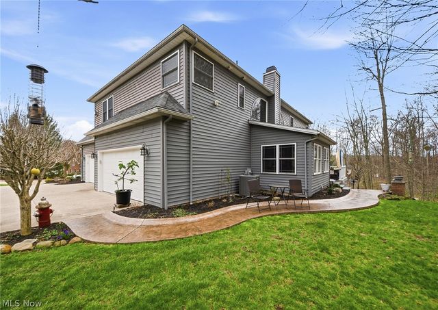 253 Anne Marie Court, Hinckley, OH 44233