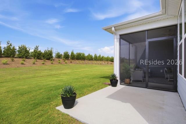 543 Wiry Green Leaf Lane, Ridgeland, SC 29936