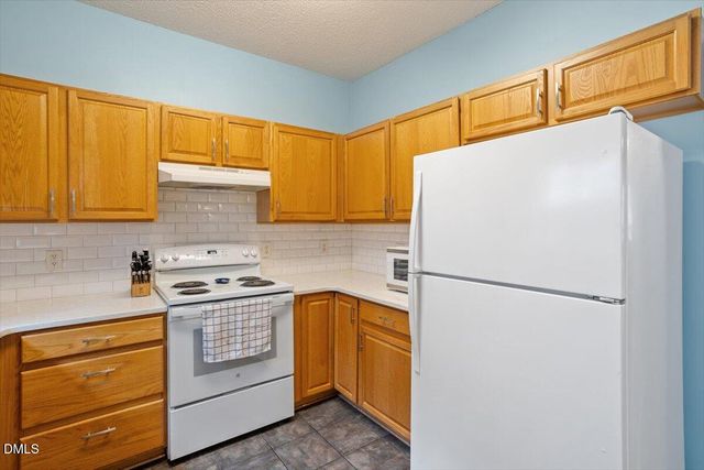 316 Misty Groves Circle, Morrisville, NC 27560