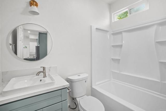 2918 Anaheim Street, Escondido, CA 92025