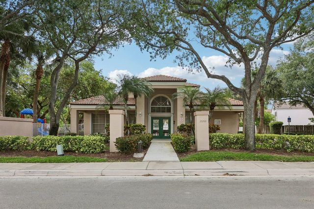 1110 NW 105th Way, Plantation, FL 33322