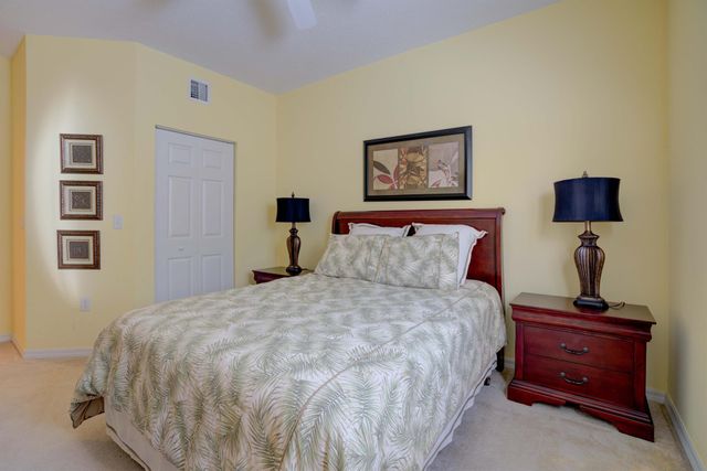 3020 Alcazar Place 207, Palm Beach Gardens, FL 33410