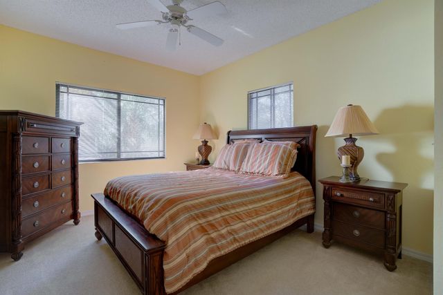 3020 Alcazar Place 207, Palm Beach Gardens, FL 33410