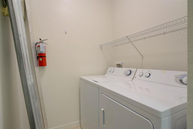 3020 Alcazar Place 207, Palm Beach Gardens, FL 33410
