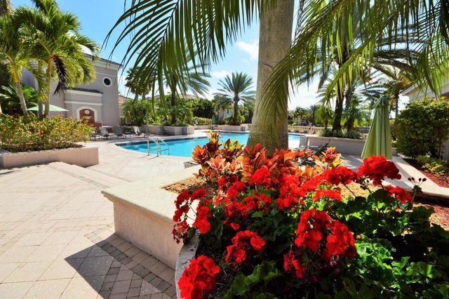 3020 Alcazar Place 207, Palm Beach Gardens, FL 33410