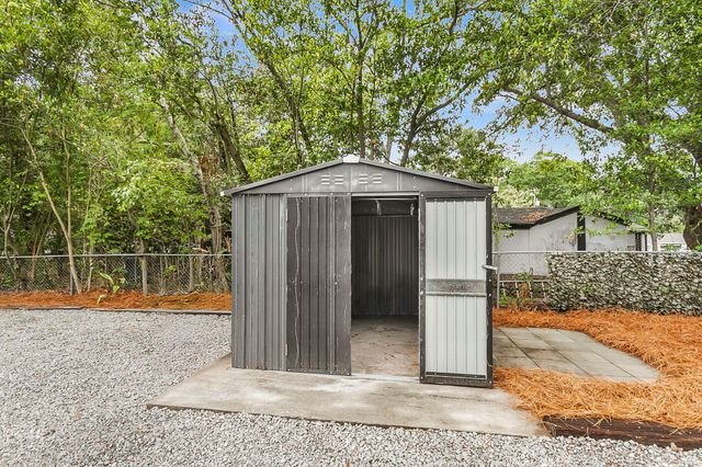 1238 Hawthorne Circle, Hanahan, SC 29410