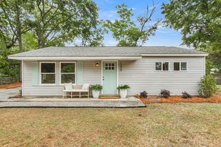 1238 Hawthorne Circle, Hanahan, SC 29410