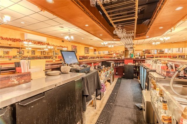 112 Westinghouse Ave, Wilmerding, PA 15148