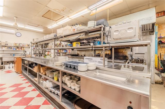 112 Westinghouse Ave, Wilmerding, PA 15148