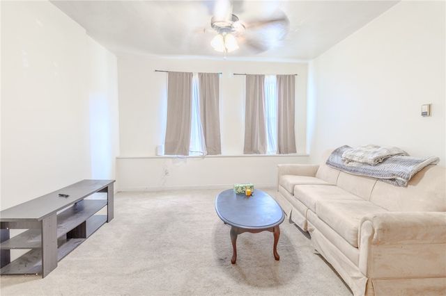 112 Westinghouse Ave, Wilmerding, PA 15148