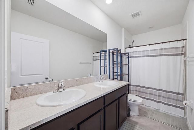 32389 TURTLE GRACE LOOP, Wesley Chapel, FL 33545
