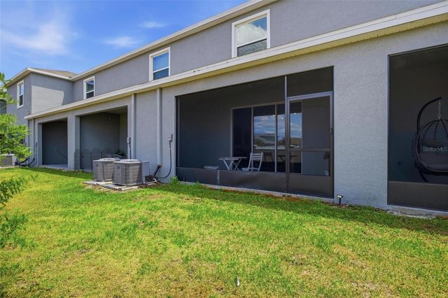 32389 TURTLE GRACE LOOP, Wesley Chapel, FL 33545