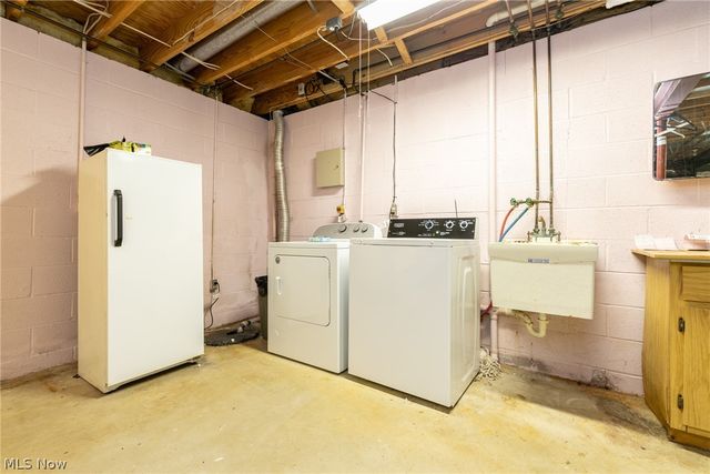 5920 Stephanie Lane, Solon, OH 44139