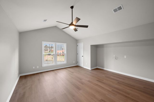 355 Springhouse Cir, Franklin, TN 37067