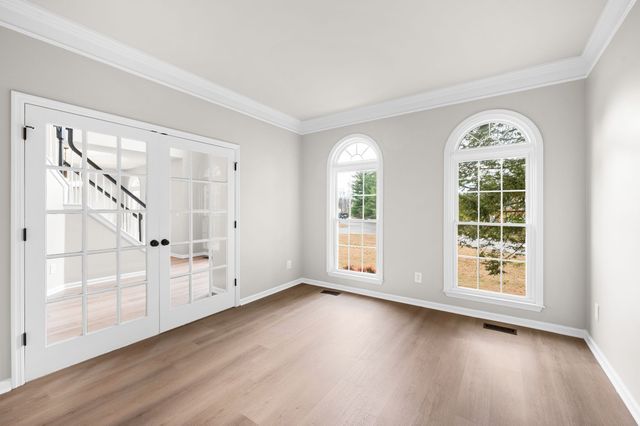 355 Springhouse Cir, Franklin, TN 37067