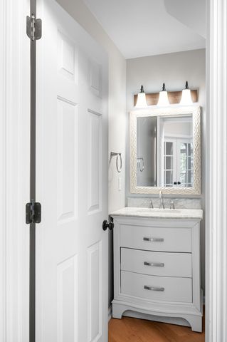 355 Springhouse Cir, Franklin, TN 37067