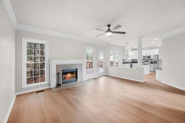 355 Springhouse Cir, Franklin, TN 37067