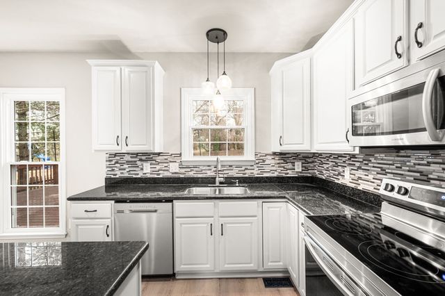 355 Springhouse Cir, Franklin, TN 37067