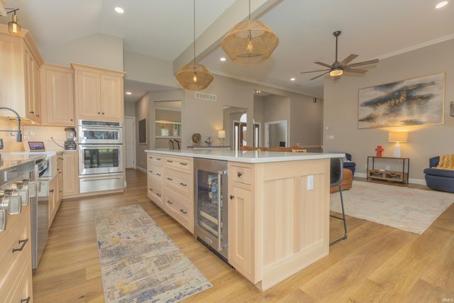 2411 BRANDALIN, Newburgh, IN 47630